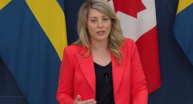 Joly, Kazak mevkidaşı Bakan Nurtleu ile görüştü