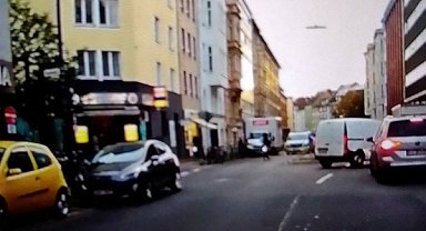 Köln'de 3 hastane, ikinci dünya savaşı bombasının bulunmasının ardından boşaltıldı