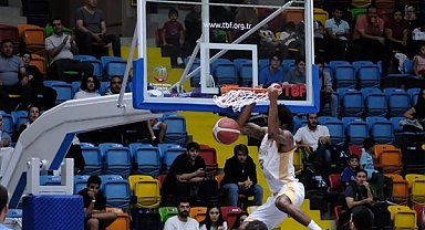 Konya Büyükşehir Belediyespor Basketbol Takımı, Trabzonspor’u mağlup etti