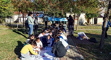 Lice'de çocuklar için müzik ve resim atölyesi etkinliği düzenlendi