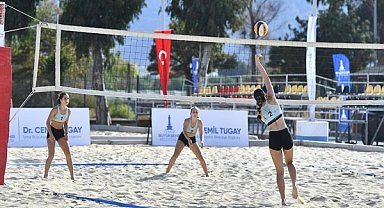 Liseliler Plaj Voleybolu Şenliği sona erdi