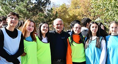 Mamak’ta Liseler Arası Oryantiring Yarışması gerçekleşti