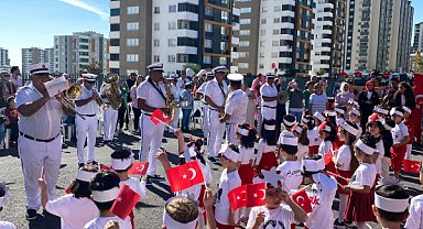 Mersin'de Cumhuriyet’in 101. yılı kutlandı