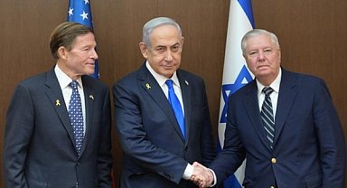 Netanyahu, iki partili ABD senatörlerinden oluşan heyetle bir araya geldi