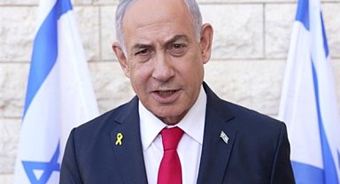 Netanyahu, Macron ile bir araya geldi