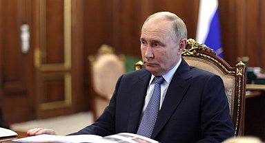 Putin: BDT makroekonomik rakamları gözle görülür şekilde iyileşti