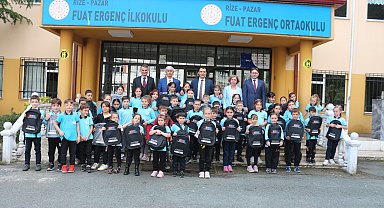TKDK’dan öğrencilere okul çantası hediyesi