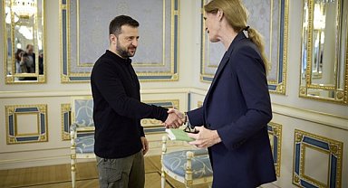 Ukrayna Devlet Başkanı Zelenski, USAID Yöneticisi Power ile görüştü