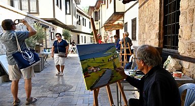Uluslararası Kaleiçi Old Town Festivali’yle sokaklar sanatla renklendi