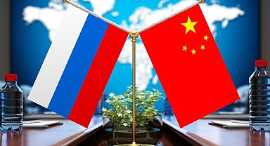 Xi ve Putin'den karşılıklı tebrik mesajı