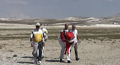 Yerçekimine meydan okuyan paraşütçüler, 51 yıl sonra kulüp kurdu