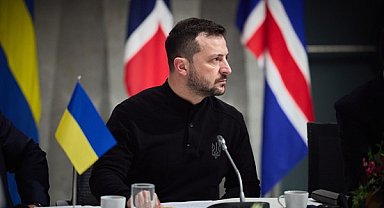 Zelenski, İzlanda Cumhurbaşkanı Tomasdottir ile bir araya geldi