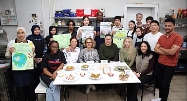 Afyon MYO Aşçılık Atölyesinde Sıfır Atık’tan Yemekler Yapıldı