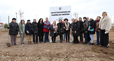Afyonkarahisar Belediyesi’nden Kadına Şiddete Karşı Anlamlı Adım: Fidanlar Dikildi