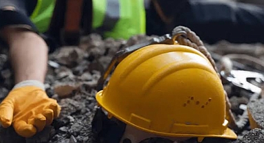 Afyonkarahisar’da İskele Faciası: 15 Yaşındaki İlhan Yolcu Hayatını Kaybetti, Kuzeni Ağır Yaralı