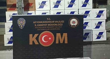 Afyonkarahisar’da Kaçak Sigara Operasyonu: 2 Milyon Sahte Bandrollü Makaron Ele Geçirildi
