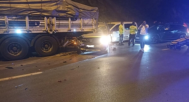 Afyonkarahisar'da Karahisar Tüneli Çıkışında Zincirleme Kaza: 12 Yaralı