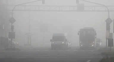 Afyonkarahisar’da Sis, Duman ve Zincirleme Kazalar Nedeniyle Kapanan Karayolu Kontrollü Olarak Açıldı