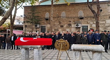 Afyonkarahisar’ın Değerli İsmi Ahmet Bilginsoy Son Yolculuğuna Uğurlandı