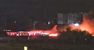 Antalya Havalimanı’nda Panik: Rus Yolcu Uçağı Sert İniş Sonrası Alev Aldı