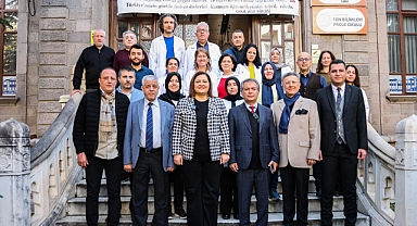 Başkan Burcu Köksal'dan Öğretmenler Günü’nde Anlamlı Jest