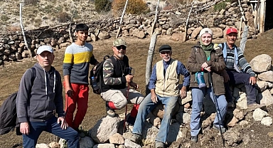 Bolvadin Dağcılık Keşif Ekibi Başyurt Zirvesi’ne Ulaştı