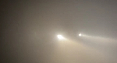 Eber Gölü Yine Yanıyor : Duman ve Sis Görüş Mesafesini Düşürdü, Zincirleme Kaza Meydana Geldi