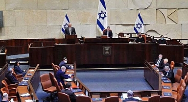 Gazze’de Soykırım Yapan İsrail Hükümetini Eleştiren Vekile 6 Ay Meclisten Uzaklaştırma Cezası