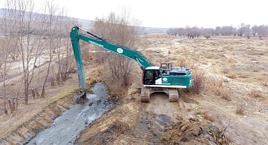 İscehisar Deresi Islah Çalışmaları Başladı