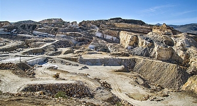 Mermer Ocağında Heyelan: 2 İşçi Hayatını Kaybetti