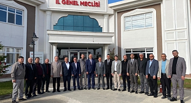MHP Sinanpaşa Teşkilatı İl Genel Meclisi Toplantısına Katıldı
