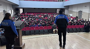 Öğrencilerden Siber Güvenlik Eğitimine Yoğun İlgi