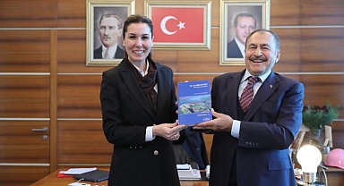 Prof. Dr. Veysel Eroğlu’ndan AK Parti Genel Başkan Yardımcısı Çiğdem Karaaslan’a Ziyaret