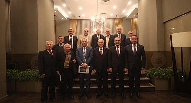 Sandıklı Belediye Başkanı Adnan Öztaş, Ankara Sandıklılılar Vakfı Toplantısına Katıldı