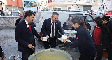 Sandıklı Kadın Kooperatifi’nden Yavuz Selim MTAL Öğrencilerine Sıcak Çorba İkramı