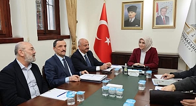 Afyonkarahisar’da Yatırım Toplantısı: Yeni Projeler İçin Stratejiler Belirlendi