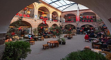 Afyonkarahisar Valisi Kübra Güran Yiğitbaşı’ndan Davet: “Hafta Sonu Afyonkarahisar Sizi Bekliyor!”