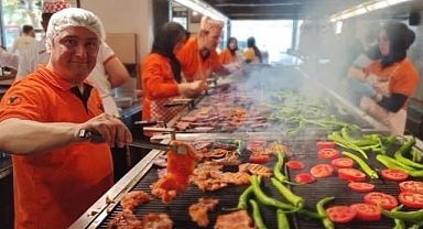 Aracılar Tarih Oluyor: Köfteci Yusuf'tan Yeni Gıda Hamlesi