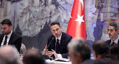 Bayraktar: Suriye'ye elektrik iletim altyapısının incelenmesi için heyet göndereceğiz