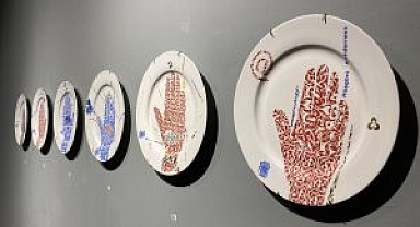 Prof. Zehra Çobanlı'nın Seramik Sergisi AKÜ'de Sanatseverlerle Buluştu