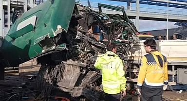 Son Dakika: Korkunç Tır Kazası