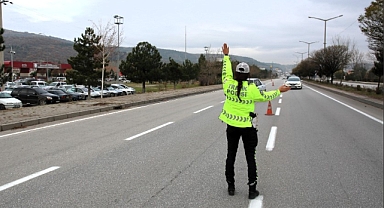 Abartı Egzoz Kullananlara Ceza Yağdı