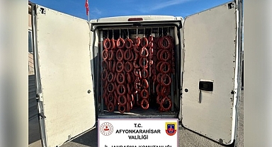 Afyonkarahisar’da 1.940 Kilogram Bozulmuş Sucuk Ele Geçirildi