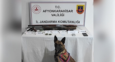 Afyonkarahisar'da Uyuşturucu Madde Ticareti Yapan Şahıs Yakalandı