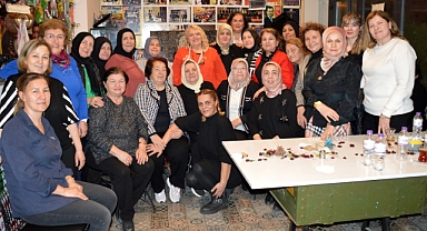 Gül Anneler Derneği Üyeleri Keşkek Gününde Bir Araya Geldi