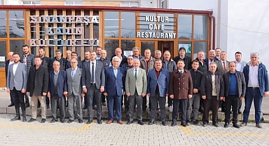 Sinanpaşa’da Muhtarlar ve İl Genel Meclis Üyeleri, Yerel Sorunları Görüştü