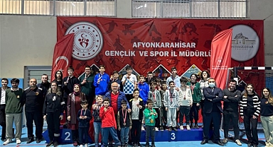 Afyonkarahisar’da 18 Mart Satranç Turnuvası Büyük Çekişmeye Sahne Oldu