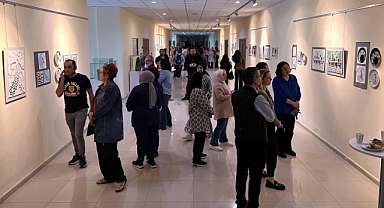 AKÜ’de Çini Sanatının Zarafeti Sergilendi