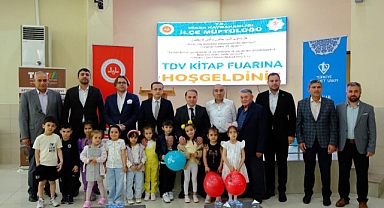 Dinar’da Kitapseverlere Bayram: TDV Kitap Fuarı Açıldı