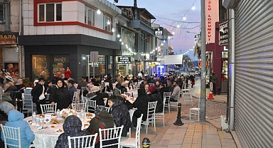 Afyonkarahisar Basın Caddesi’nde Bereketli İftar Programı